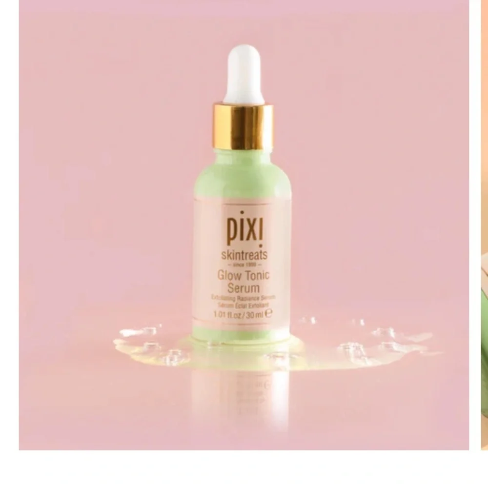PIXI SKINTREATS GLOW TONIC SERUM (NEW WITH TAGS)
